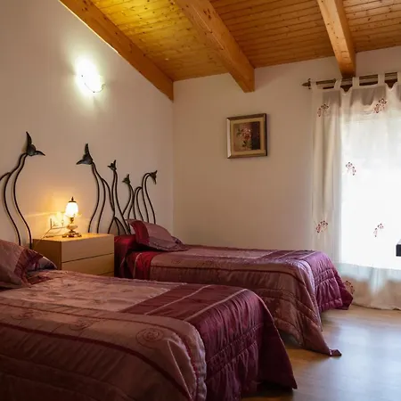 Mirador De Pinares 度假居