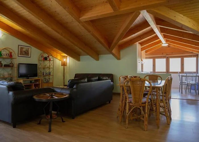 Mirador De Pinares 펜션 *